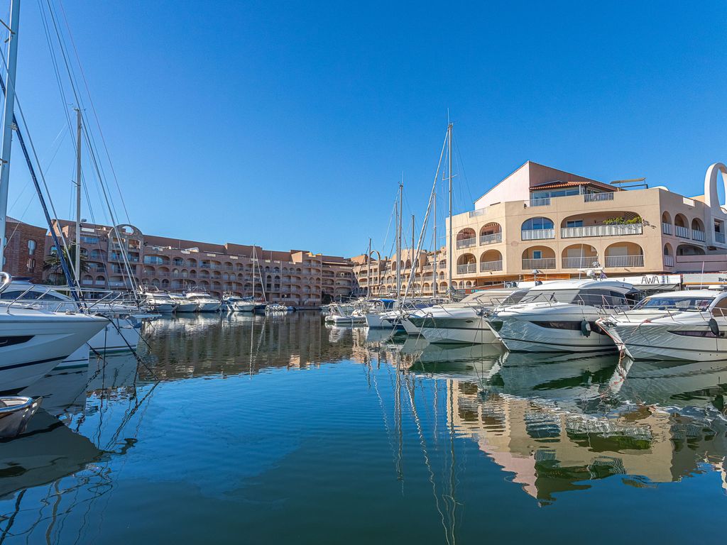 Port de la Gavine I