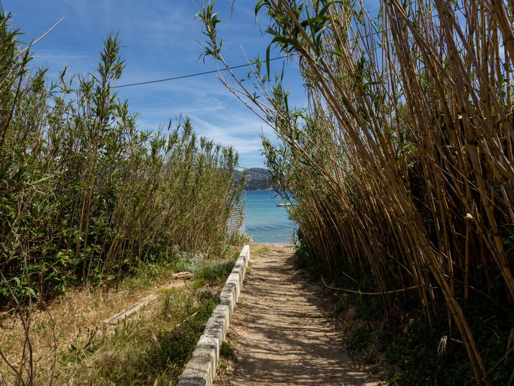 Cap Nègre : Domaine de la Pinède