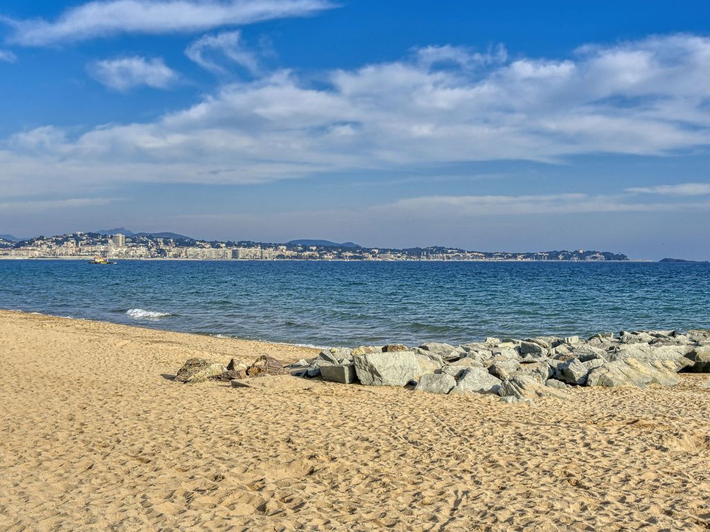 Port d'Attache