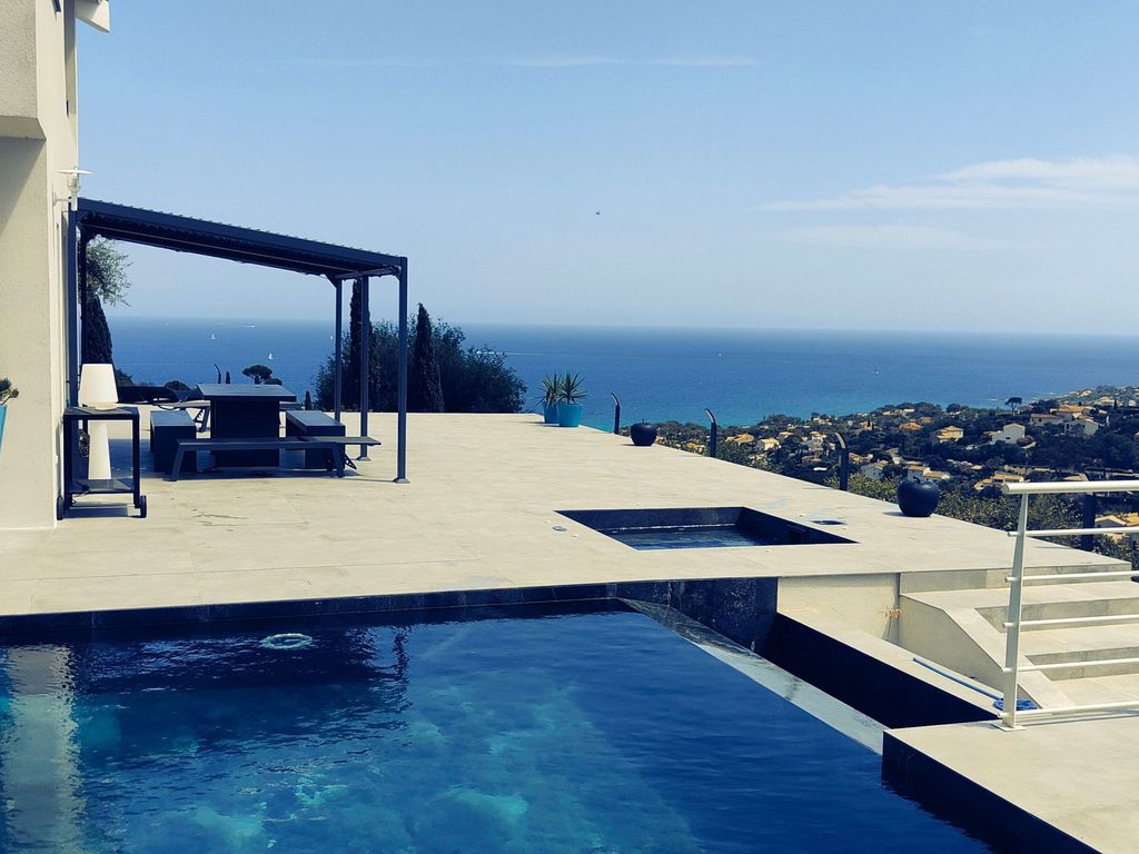 Villa 259 mit Meerblick, Pool und Jacuzzi