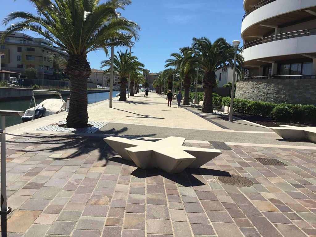 Côte d'Azur in Port Fréjus Rez de Jardin 65m2