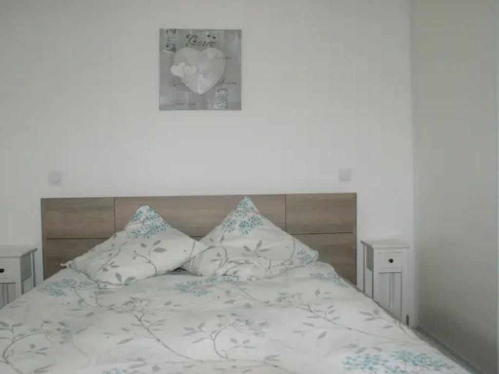 Wohnung (T3) **** Ghisonaccia Corse mit Pool