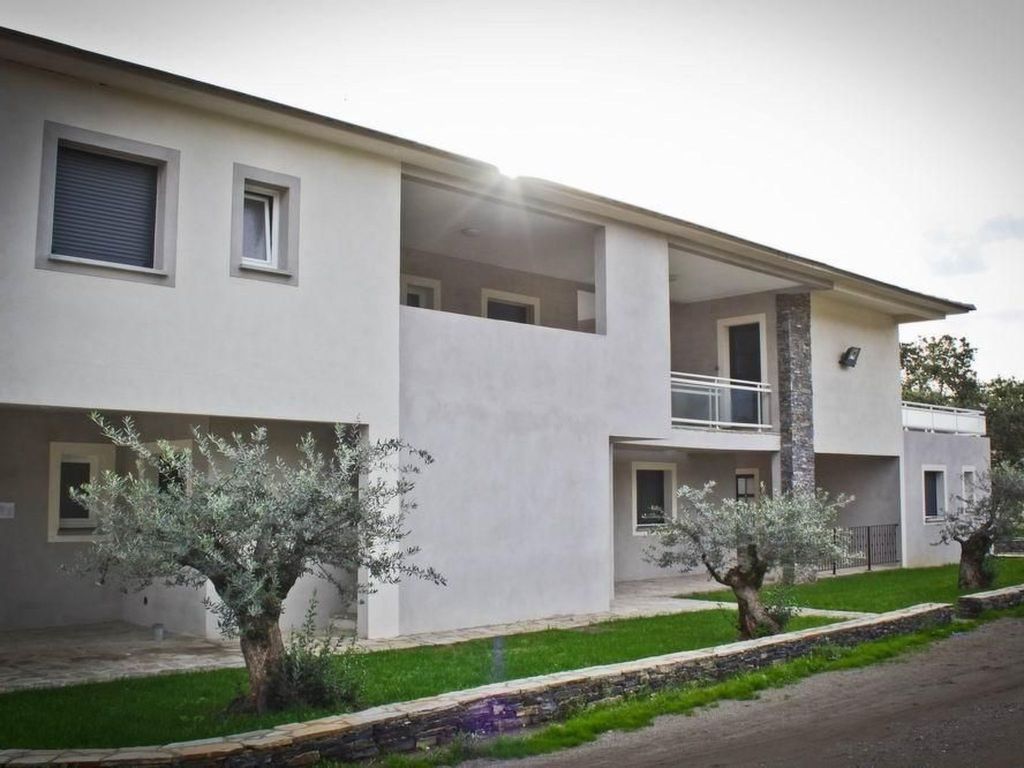 Marea Resort Wohnung mit Schwimmbad