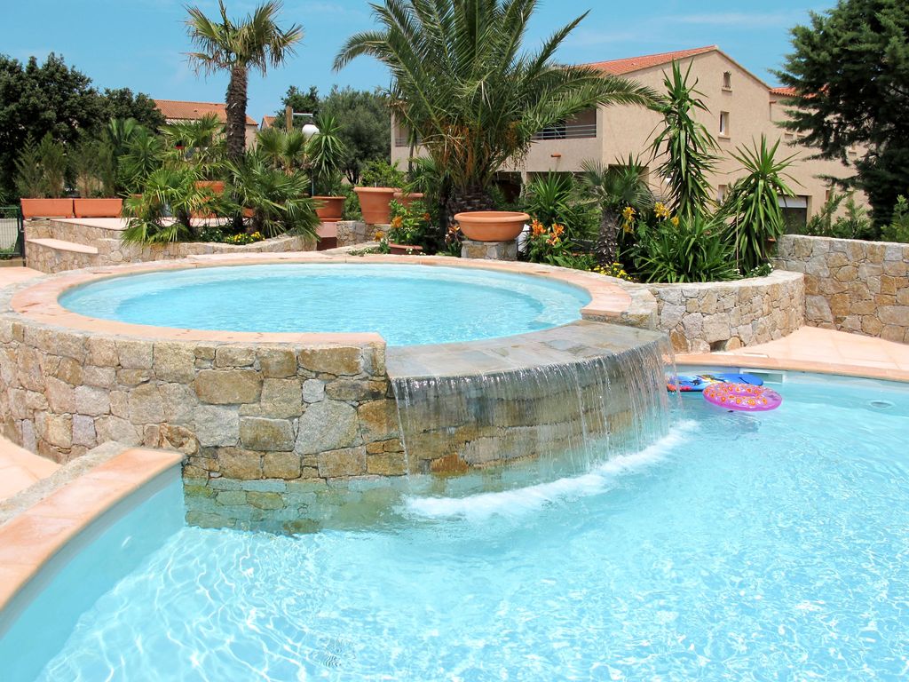 Club Benista T2