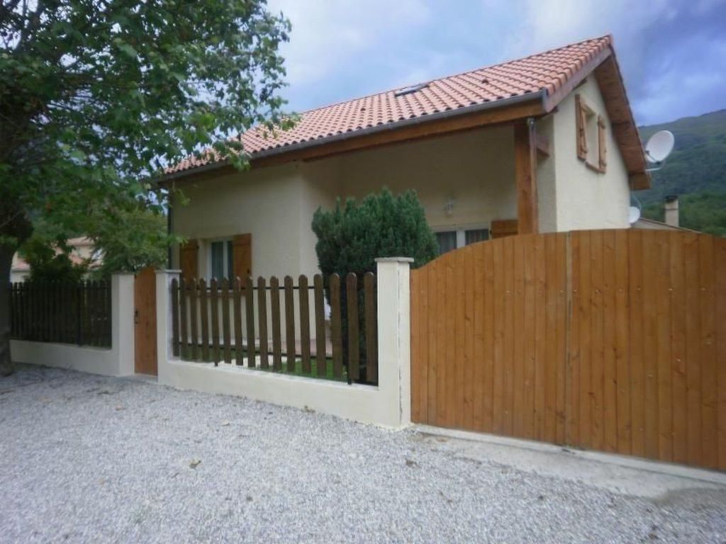 Barrierefreies Haus mit Garten und Terrasse