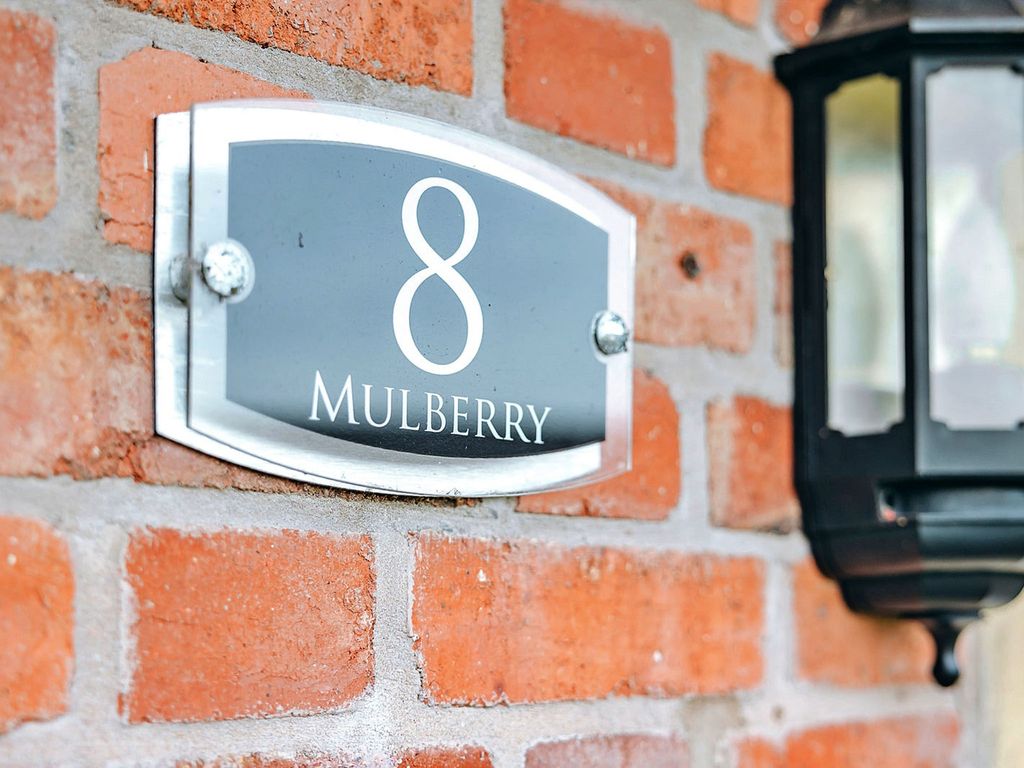 Mulberry Country Cottage