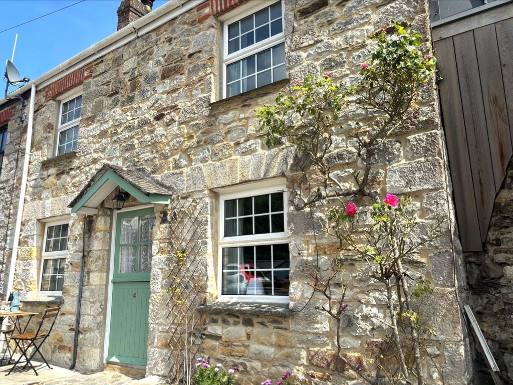 Rosehip Cottage