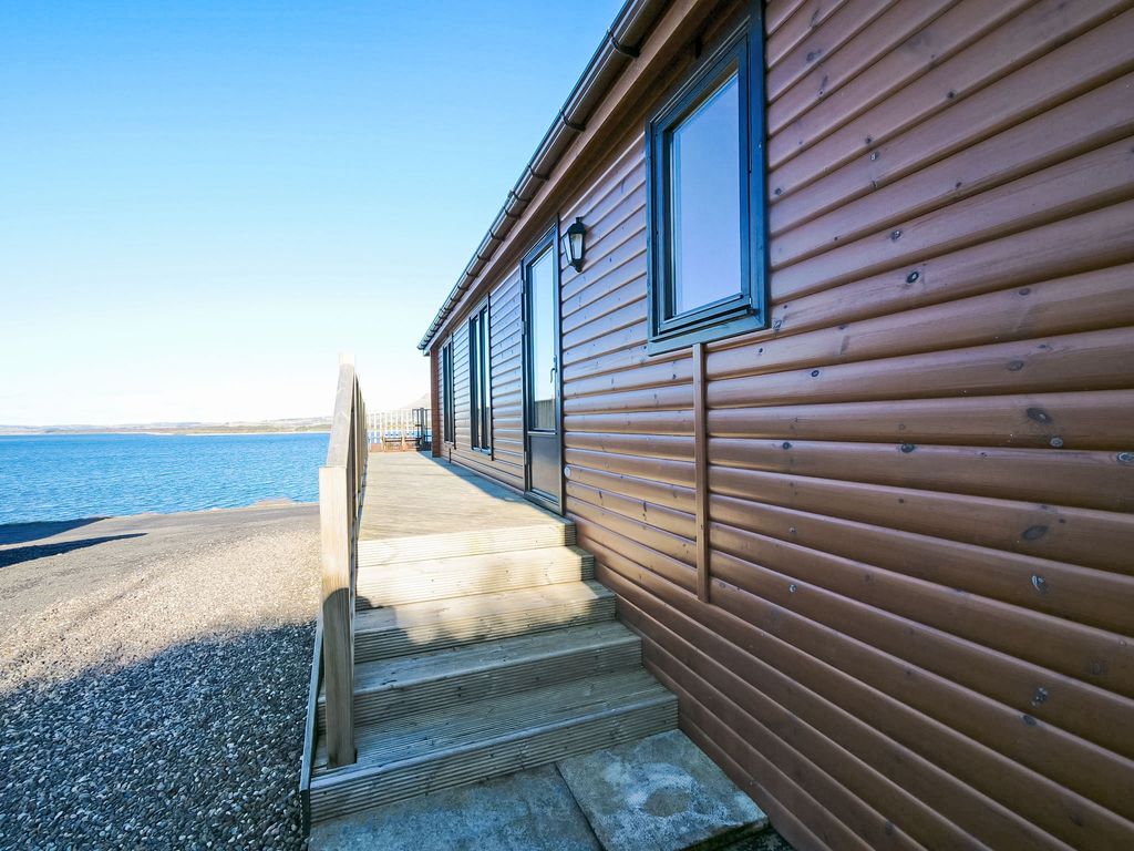 Loch Leven Lodge