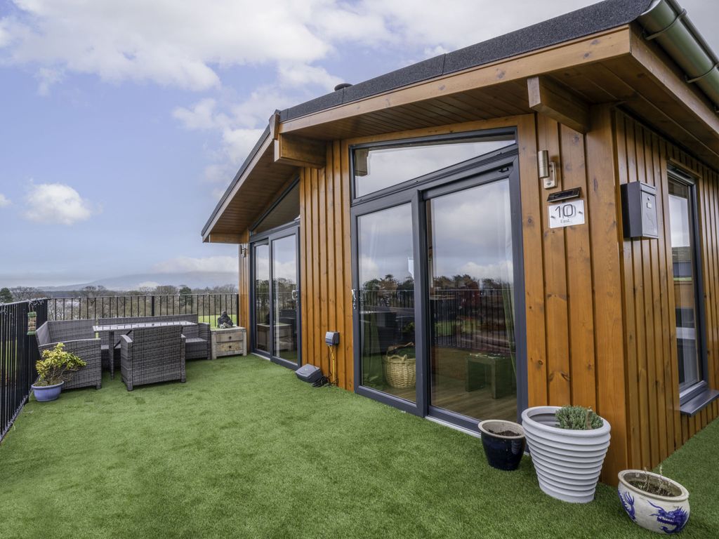 Loch Leven Lodge 25 East