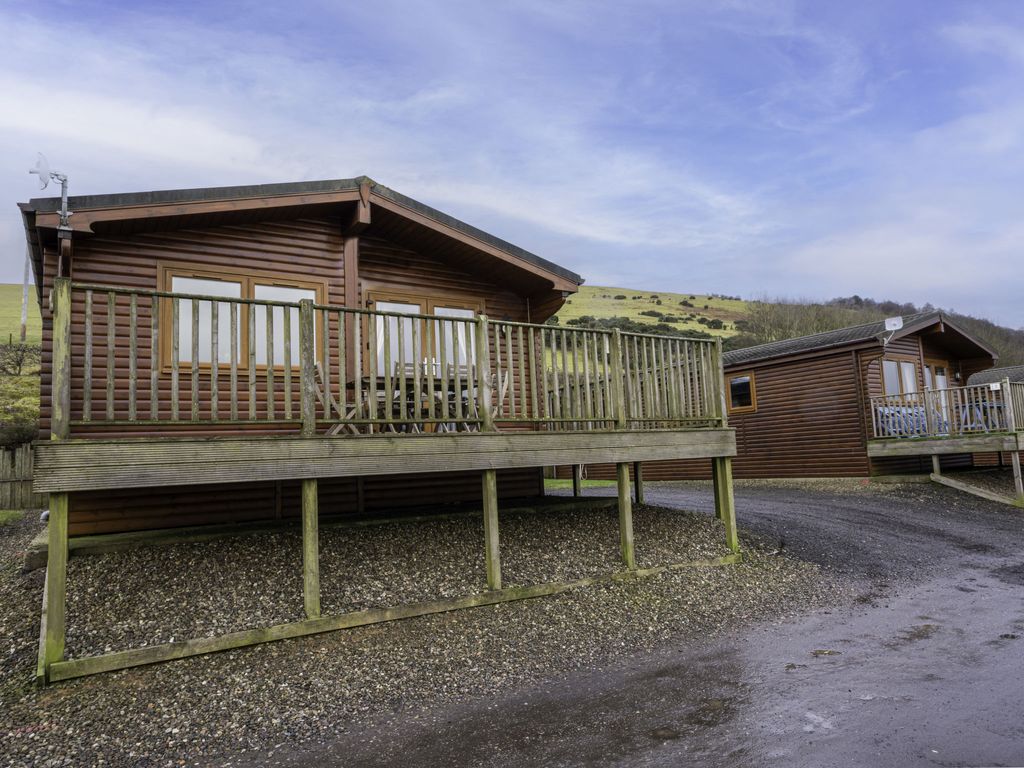 Loch Leven Lodge 10