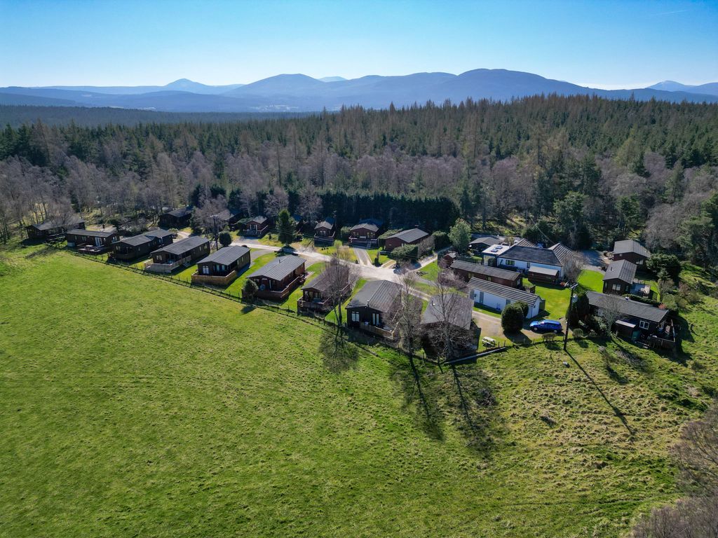Lodge 2