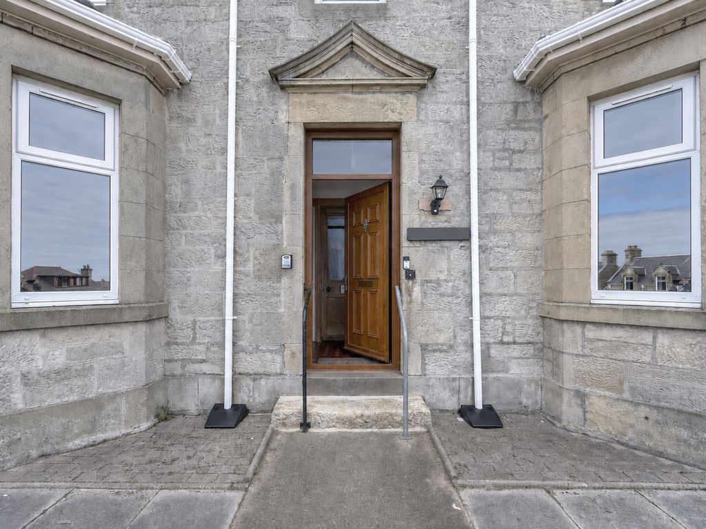 Lossiemouth Manor