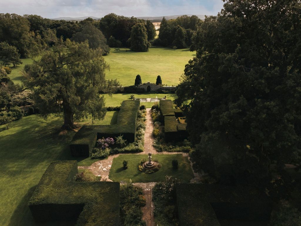 Innes House