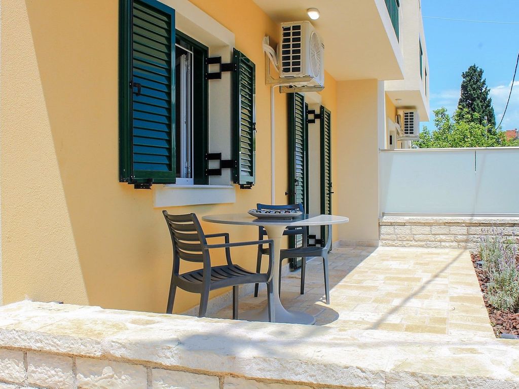 Stilvolle Erdgeschosswohnung Wave Tessera in Kassiopi