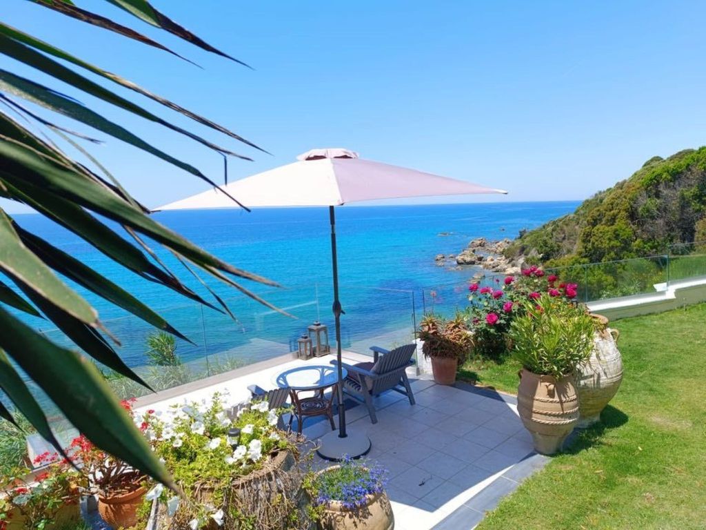 Villa am Meer Seahorse Bay Chalikounas, Korfu