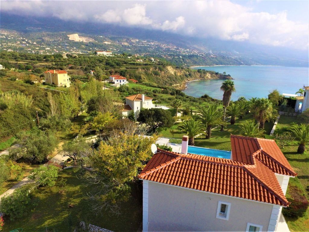 "Sea Wave Villa"