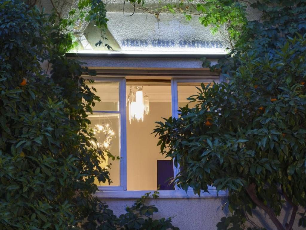 Studio "Purple Heart" mit Terrasse