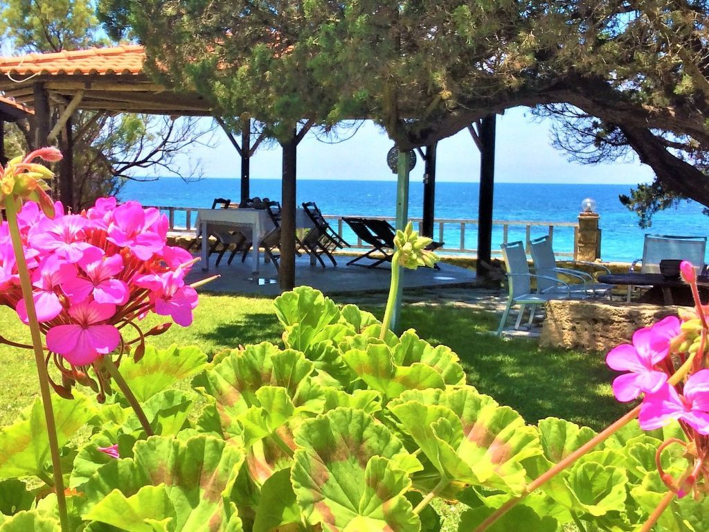 Genari Beach Atemberaubender Aufenthalt mit Meerblick