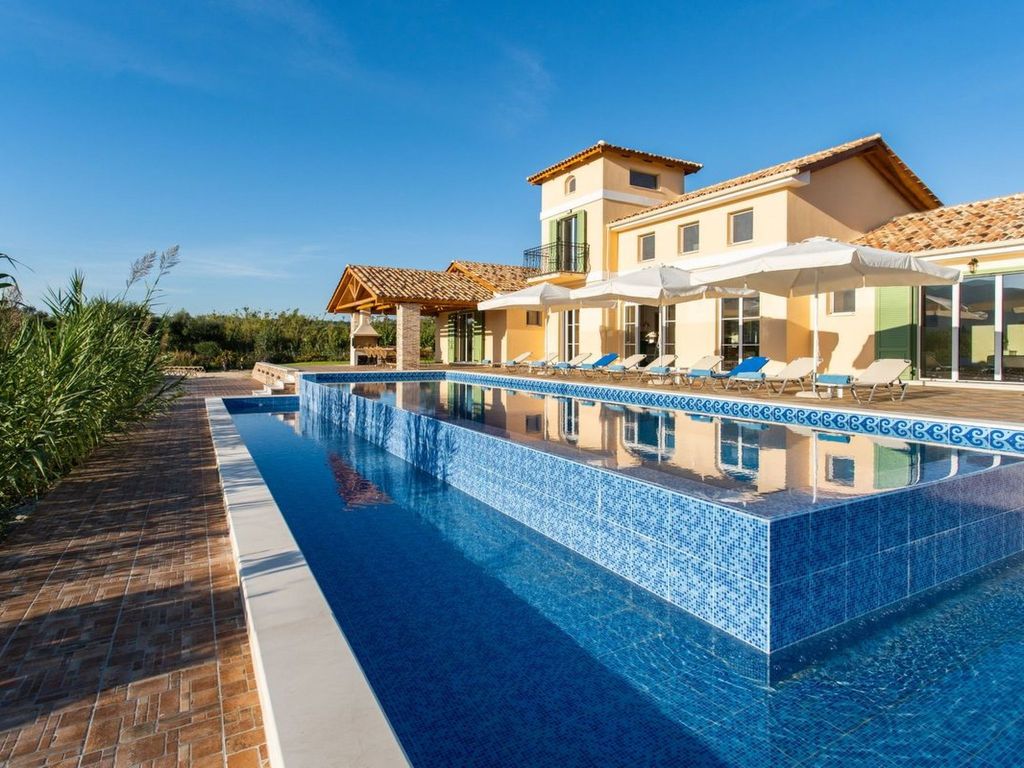 Aneli Luxury Villas, Villa Semeli 7 Schlafzimmer