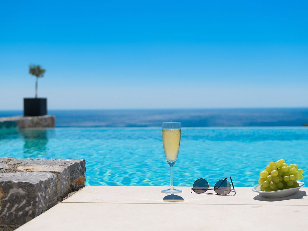Wunderschöne Alav Pool Villa