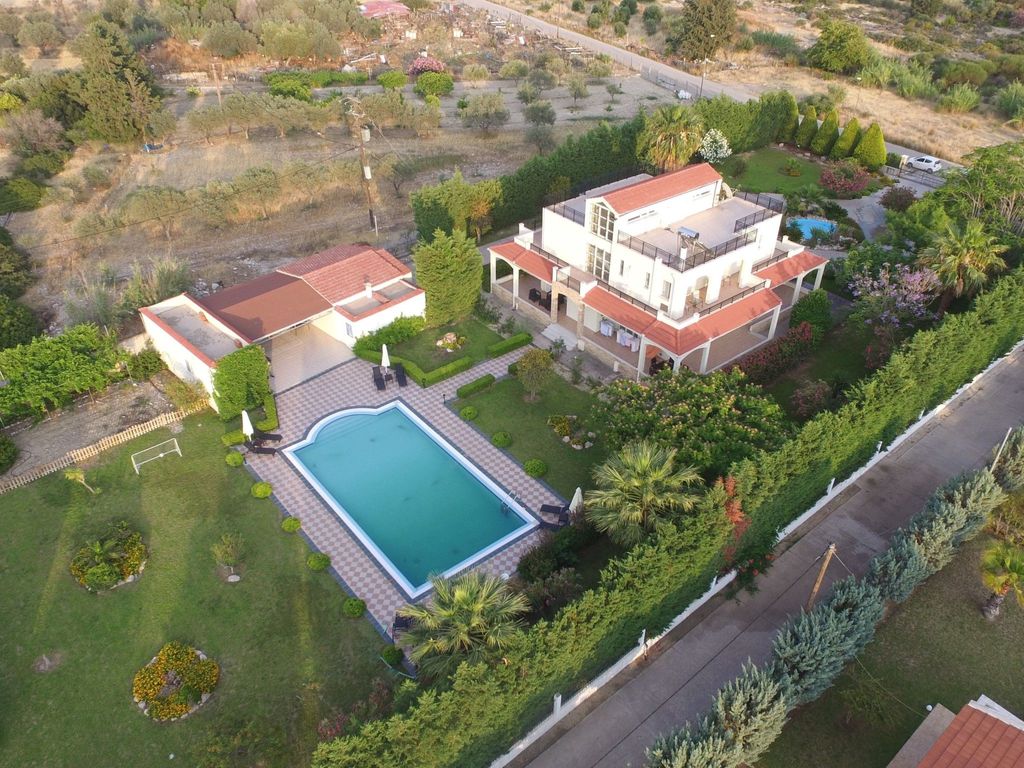 Ferienvilla Royal Classico für 10 Personen
