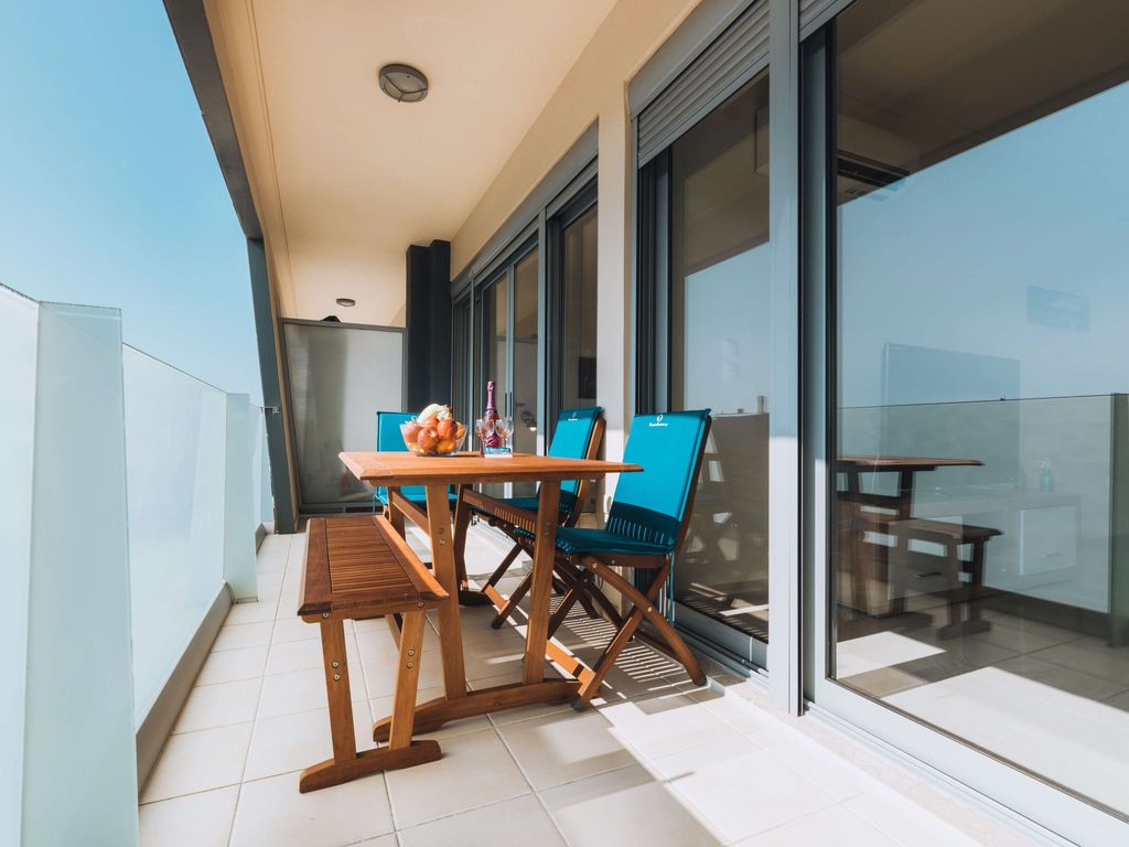 Rhodes Port Haven Suite