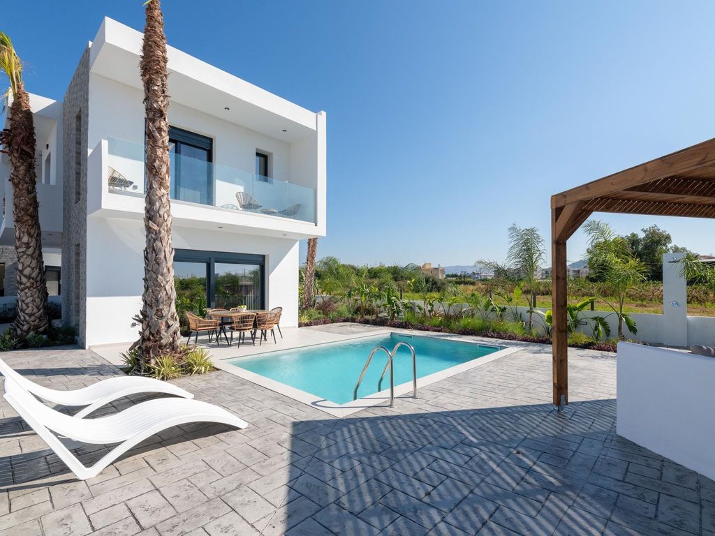 "Davlakos Villa Eve"