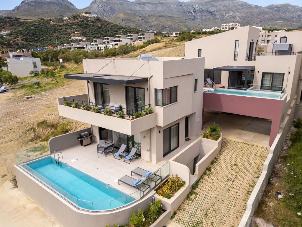 Neue Villa Anemoni mit privatem Pool, 100m zum S