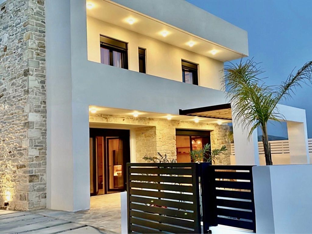 "Villa Nepenthe"