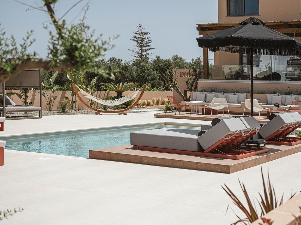 Villa Agali - ''Freier'' beheizter Pool, 70m zum