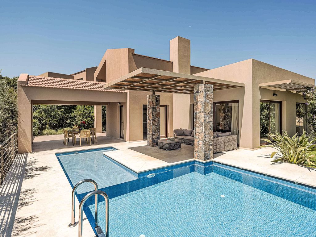 Villa Fos - Privater Pool, Eleganz und Meerblick