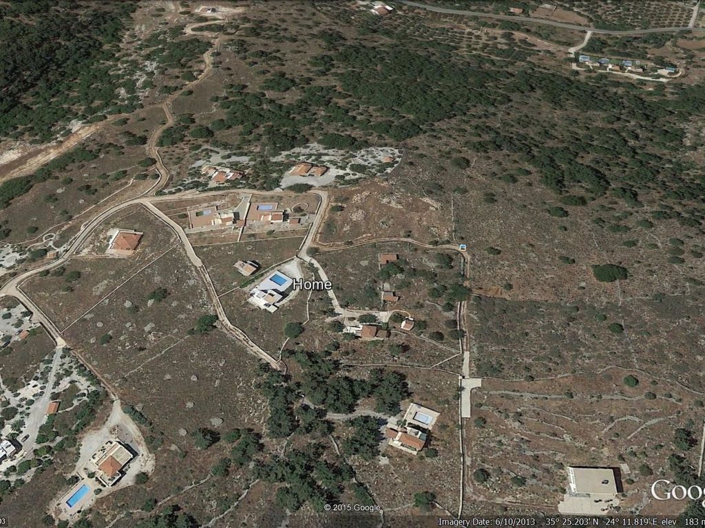 Villa mit Pool für bis zu 8 Personen. Meerblick.