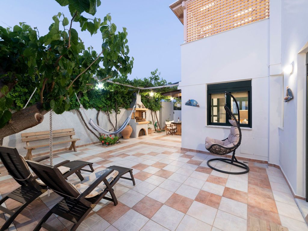 Villa Krevatina mit privatem Pool und großer Veranda