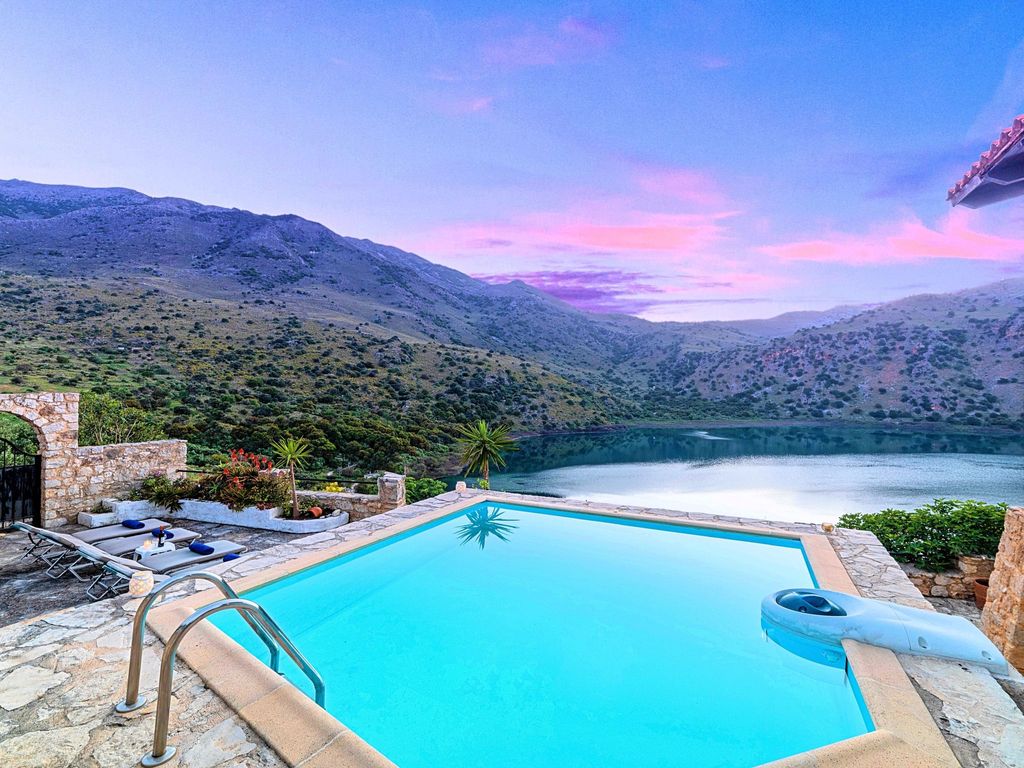 Du Lac Alpha Villa Privater Pool