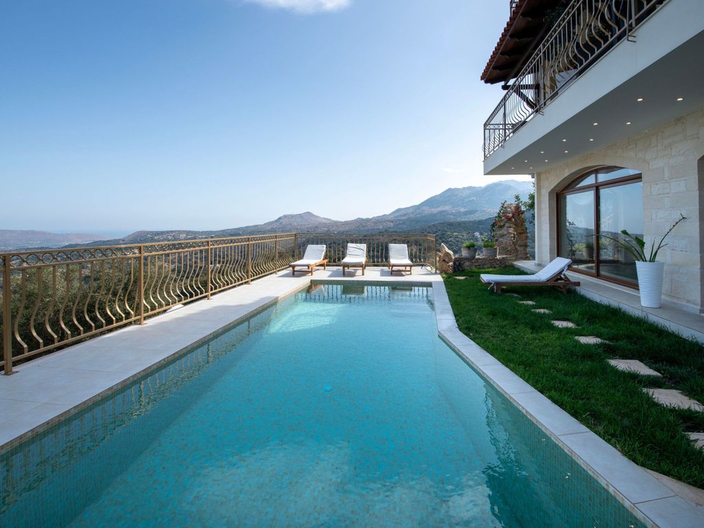 Geroulios Kastro Villa II - Heated Pool, Jacuzzi