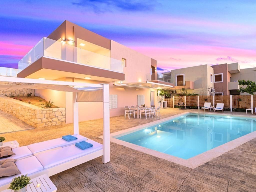 Ferienvilla "Allas" mit beheiztem Pool