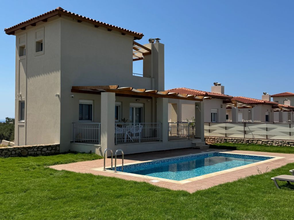 "Panor Villas" mit eigenem Pool