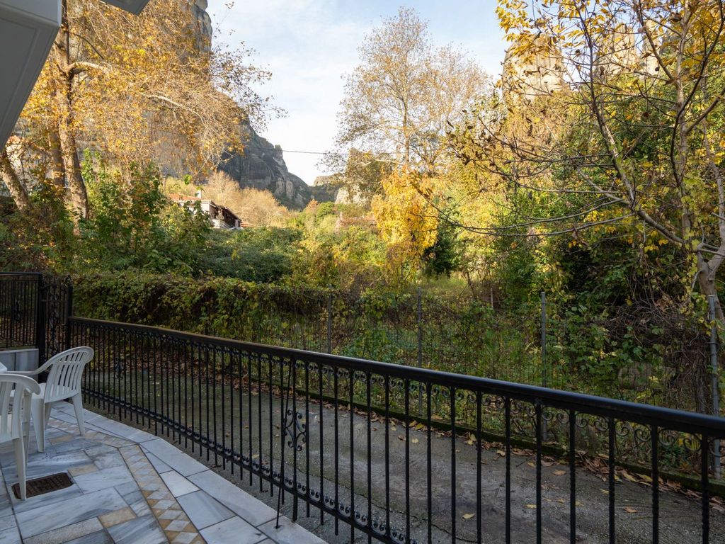 The Miller House under Meteora