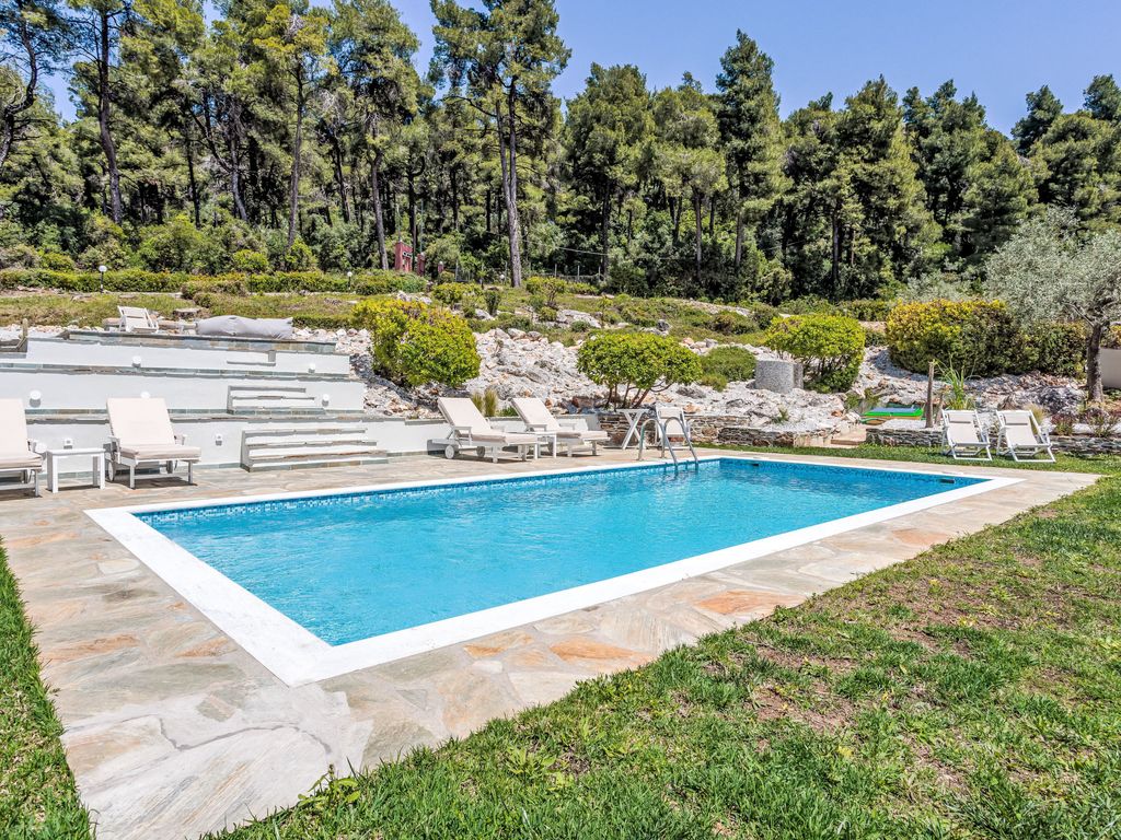 Villa Pine Trees bei Kardous, Skopelos Privater Pool