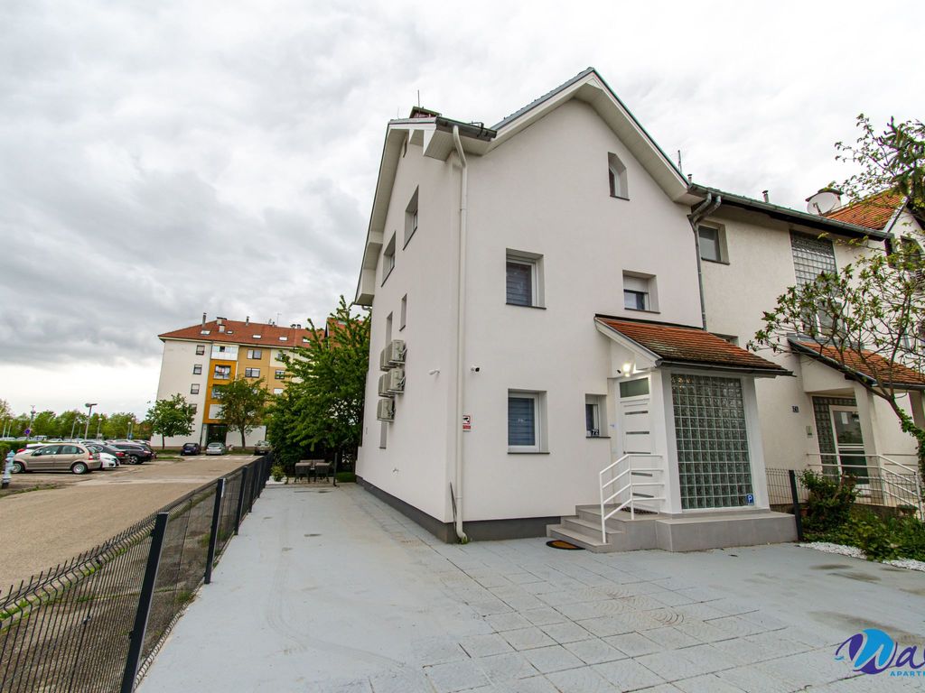 Wohnung mit Terrasse