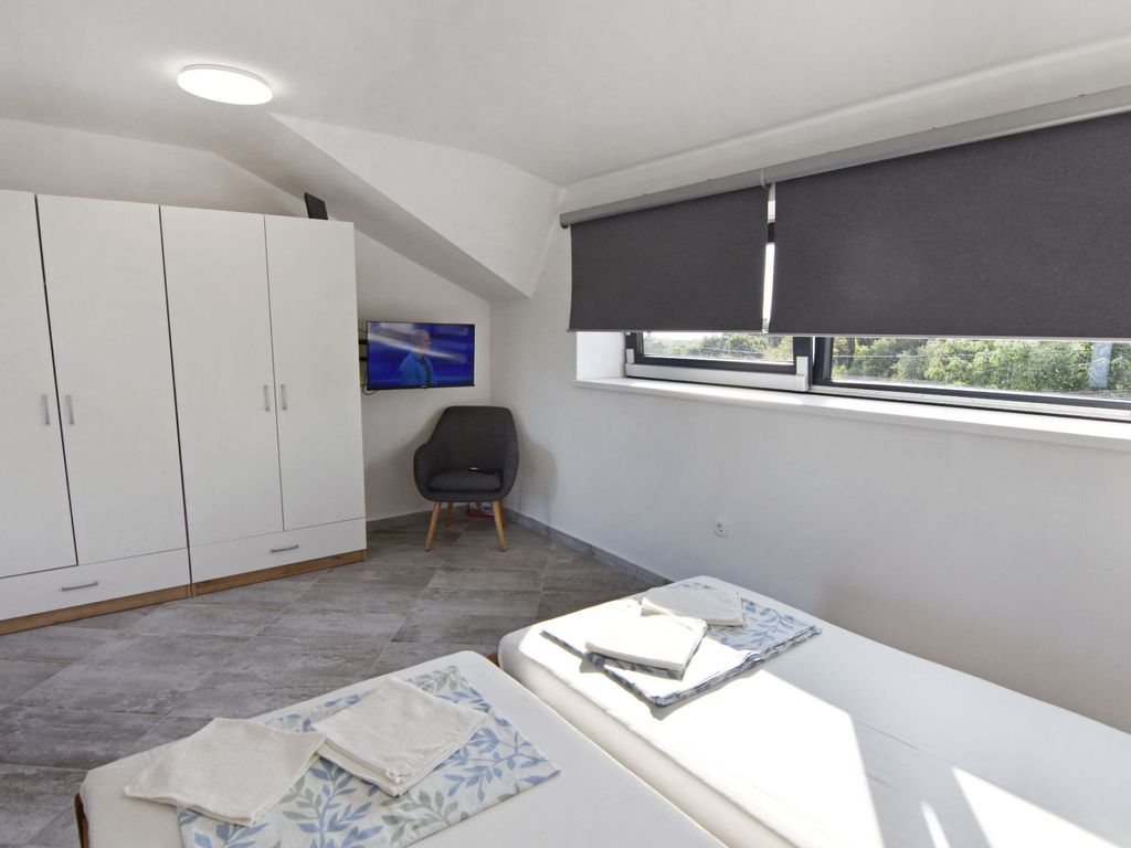 Studio Apartment Fenix 4