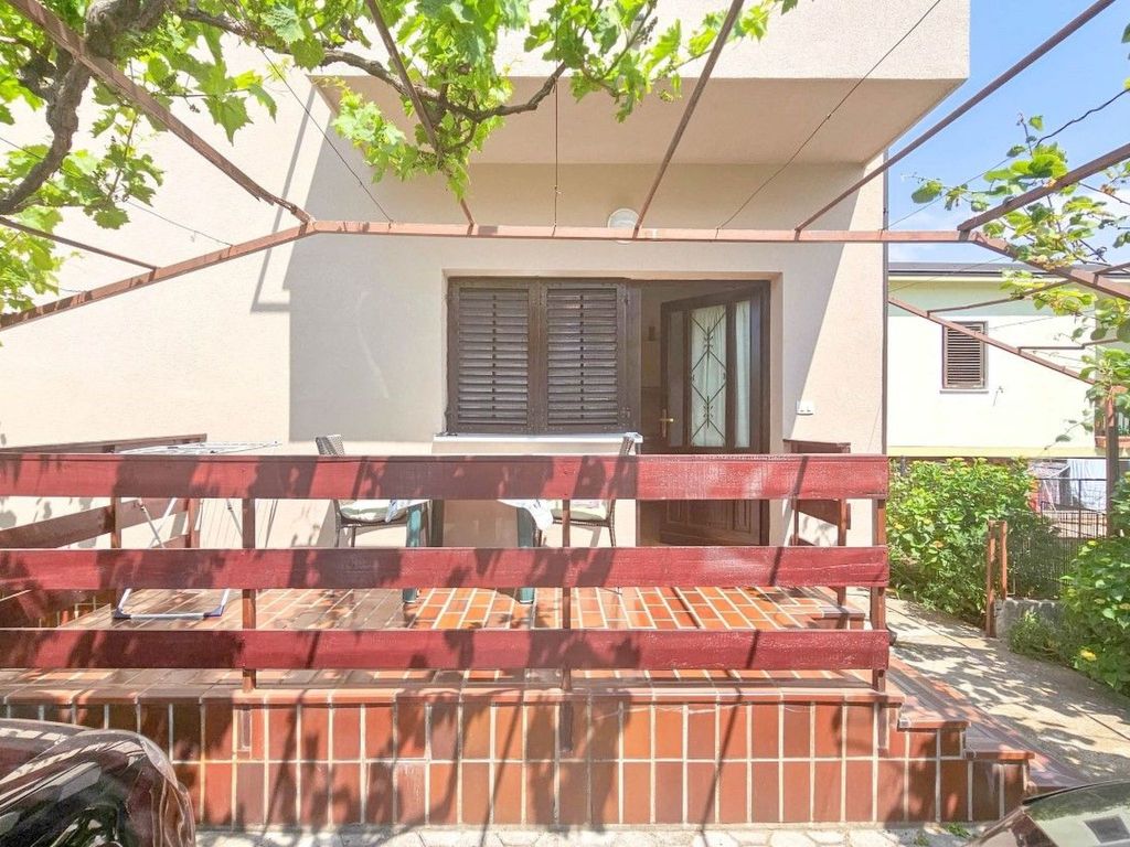 Schöne Ferienwohnung Runko