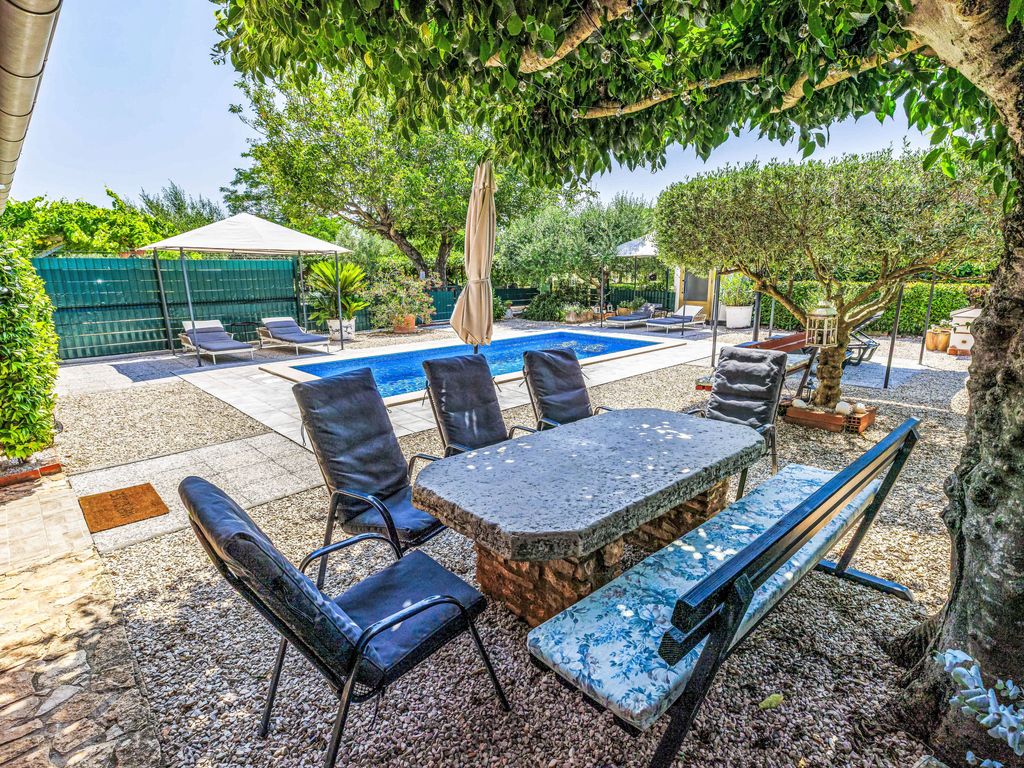 Villa Lucky