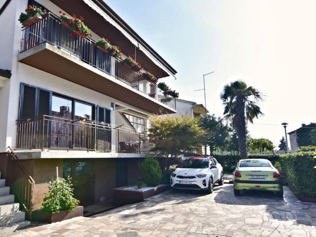 Vedrana 3 TAVERNA