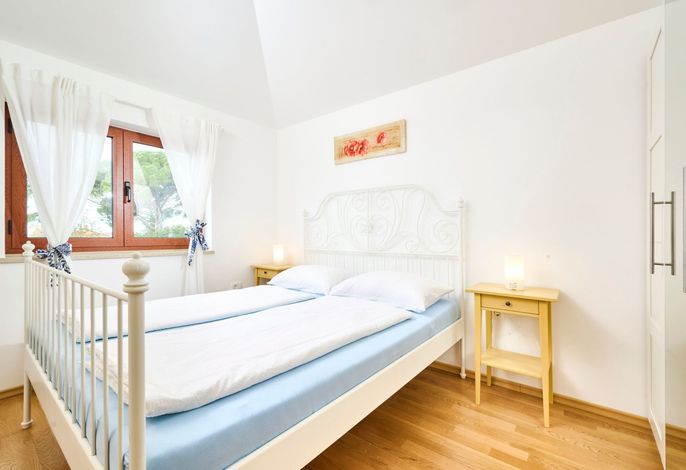 Elia Appartments .1