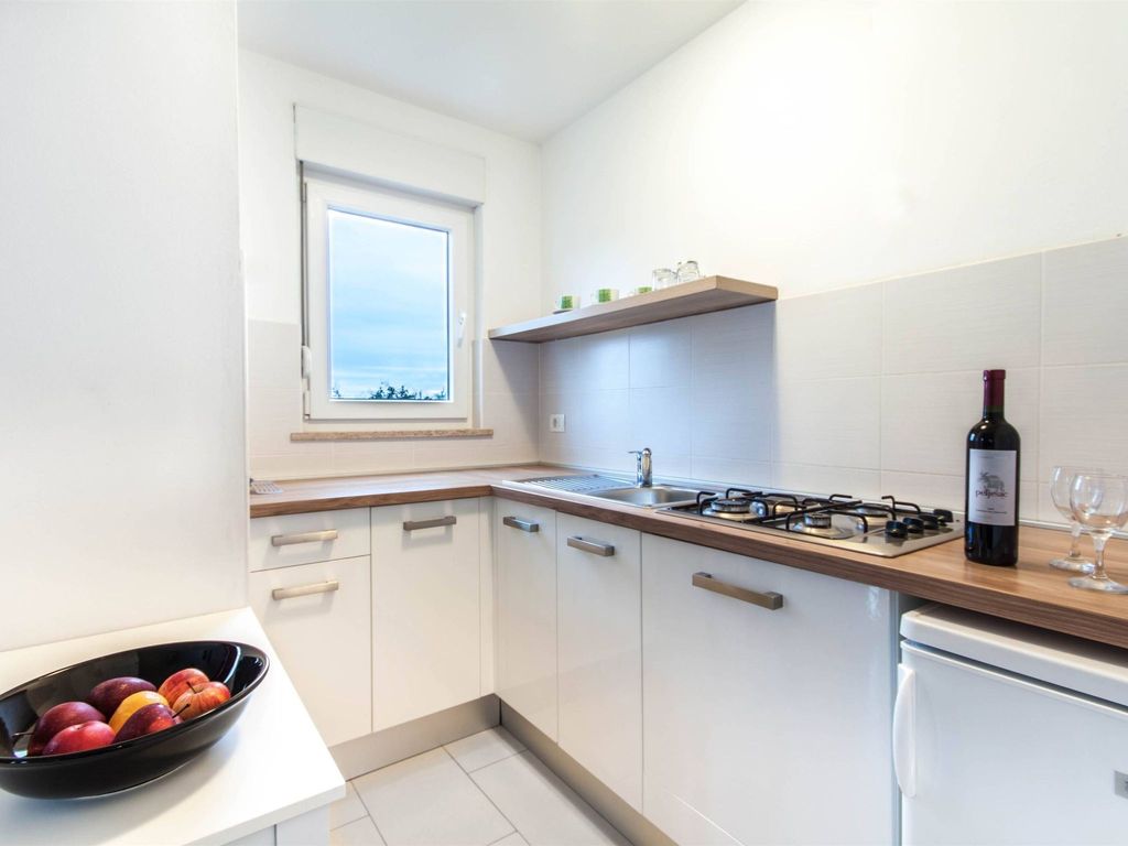 Wohnung in Monterol mit Garten und Terrasse