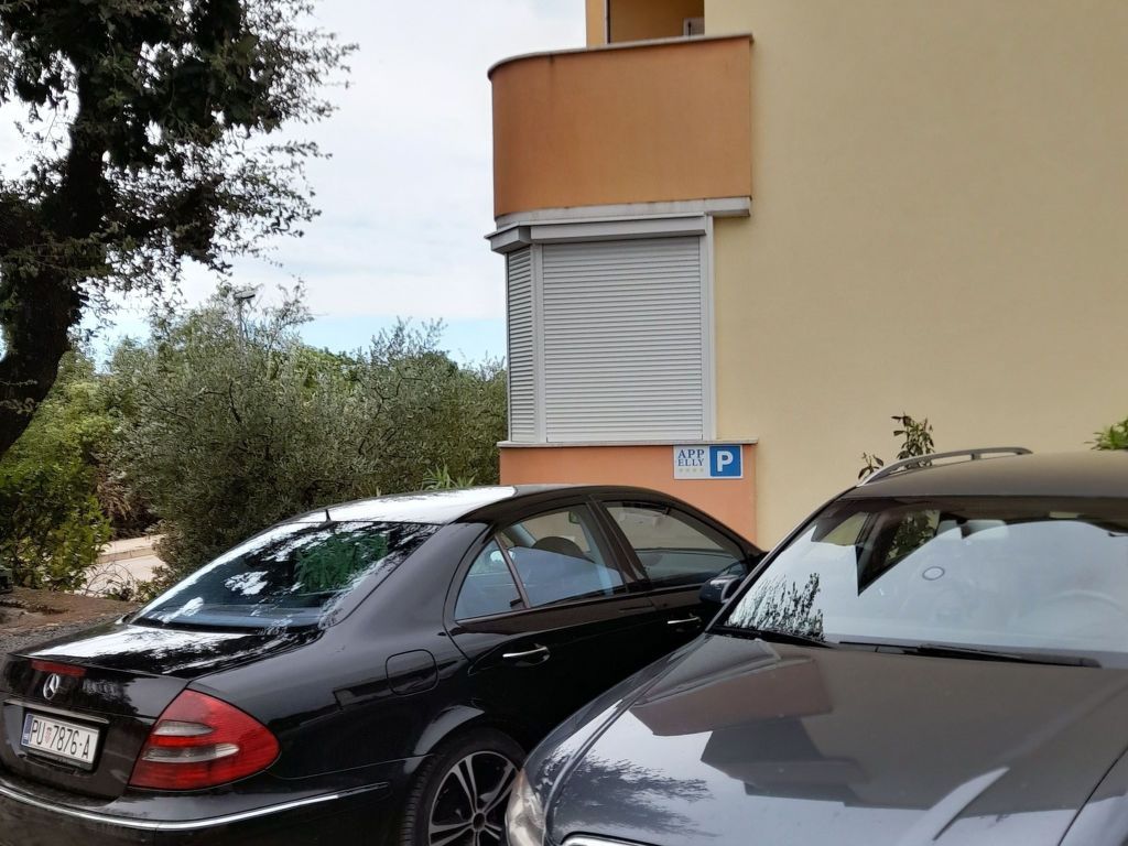 Wohnung in Fiorini mit Eigenem Balkon