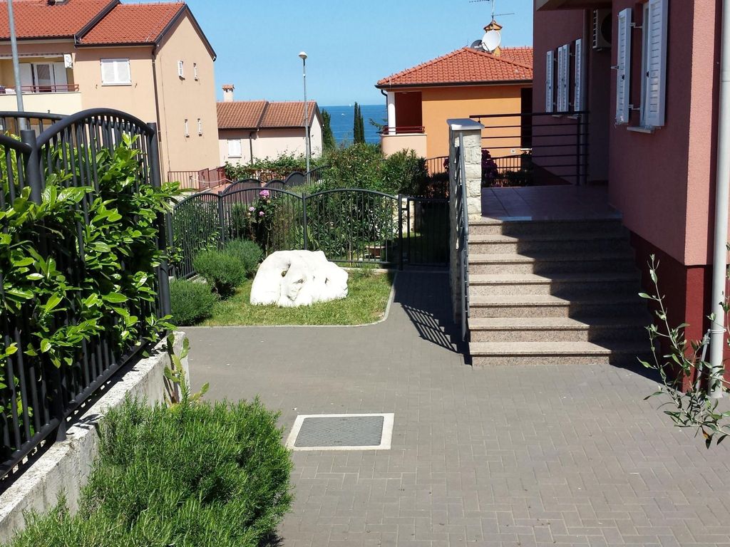 Villa Pinta mit großem Garten