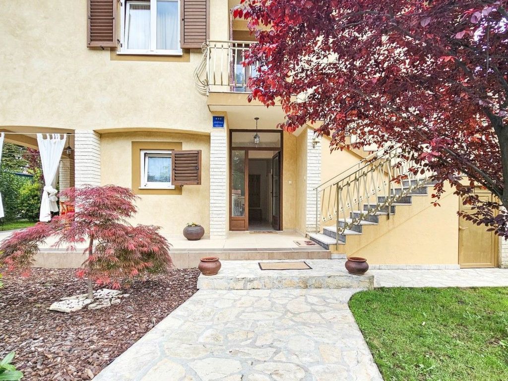 Schöne Ferienwohnung Romana