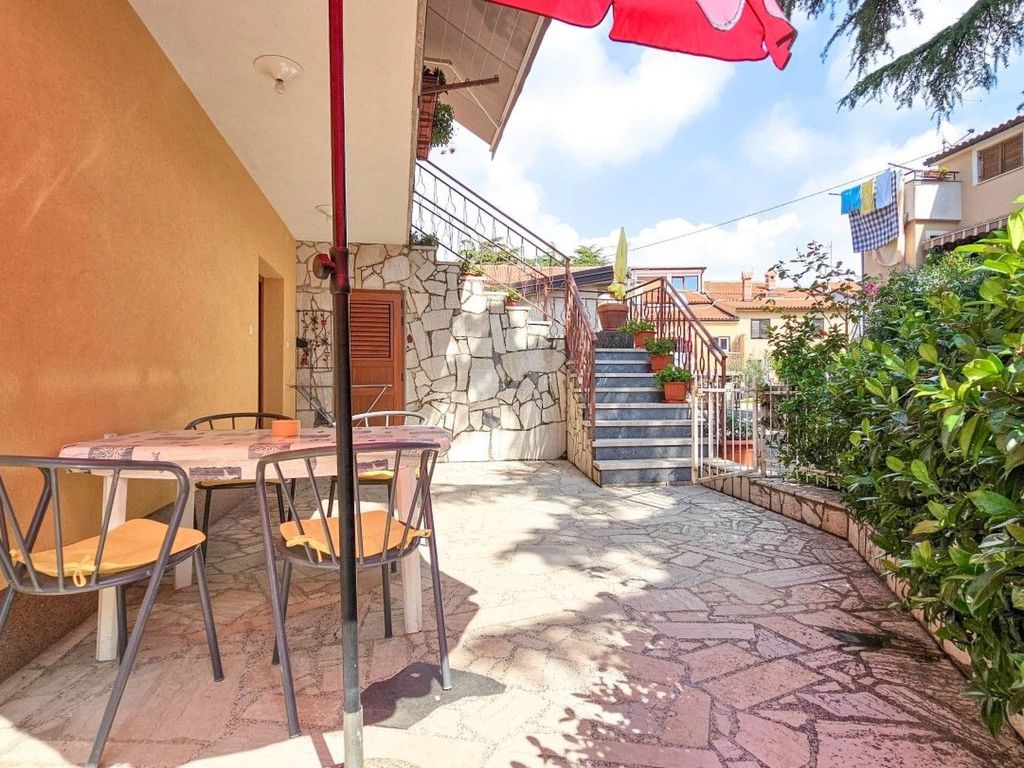 Wohnung in der Altstadt mit Terrasse und Parkpla